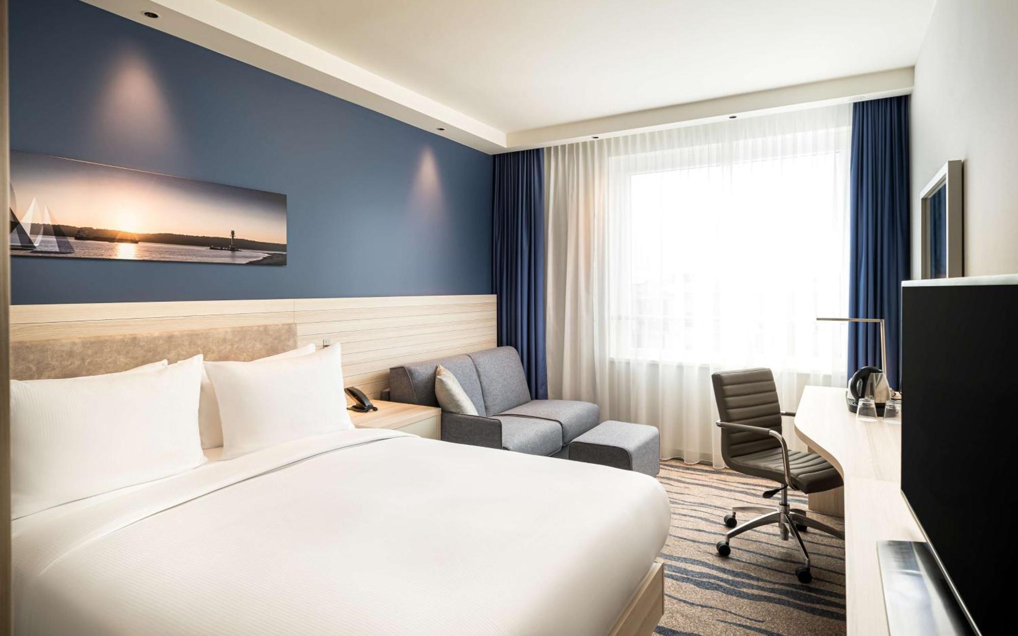 Double Room Sofa Bed Harbor View