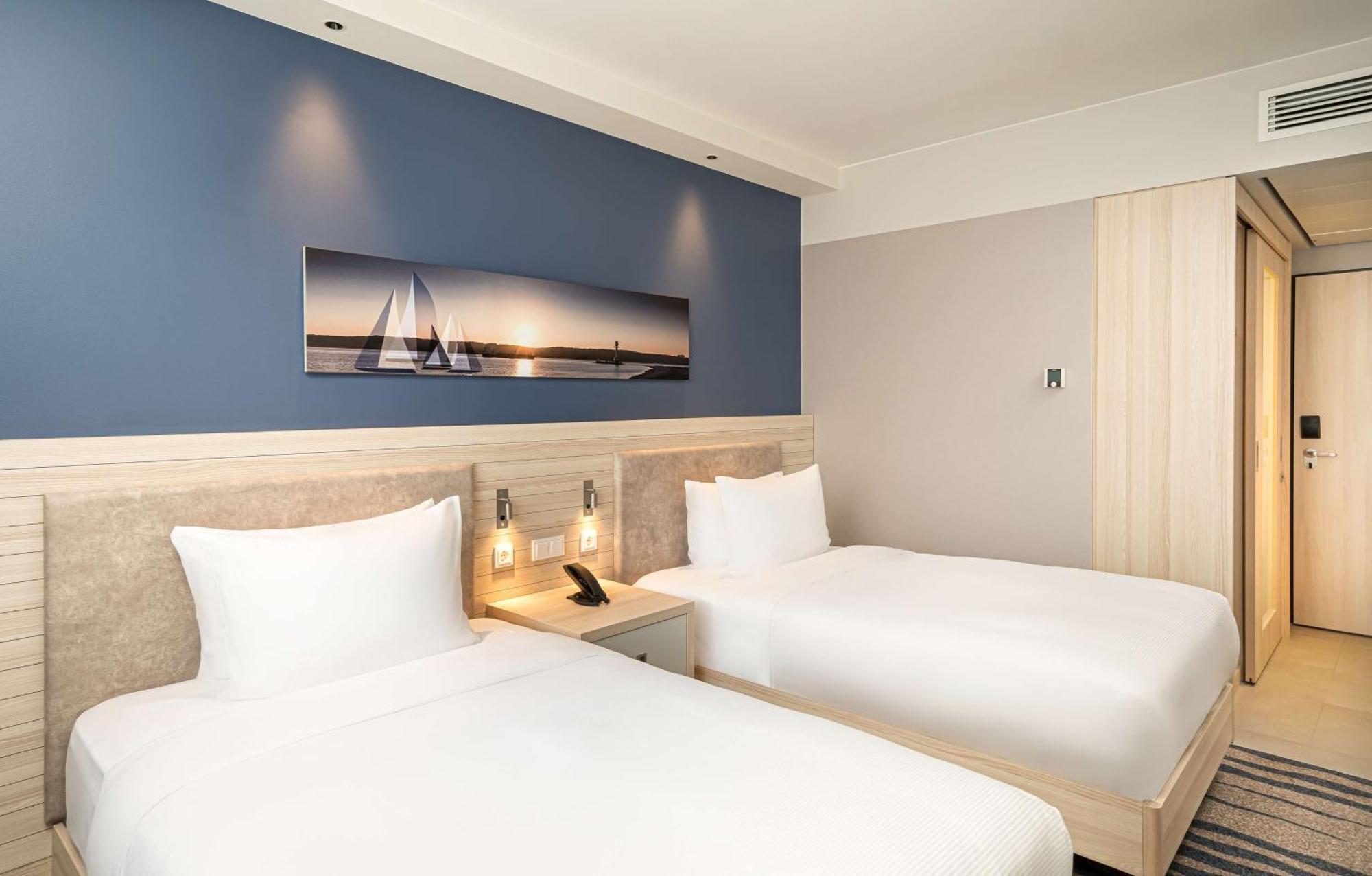 Twin Room Harbour View